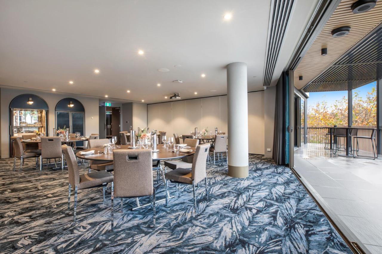 Rydges Hotel 4*